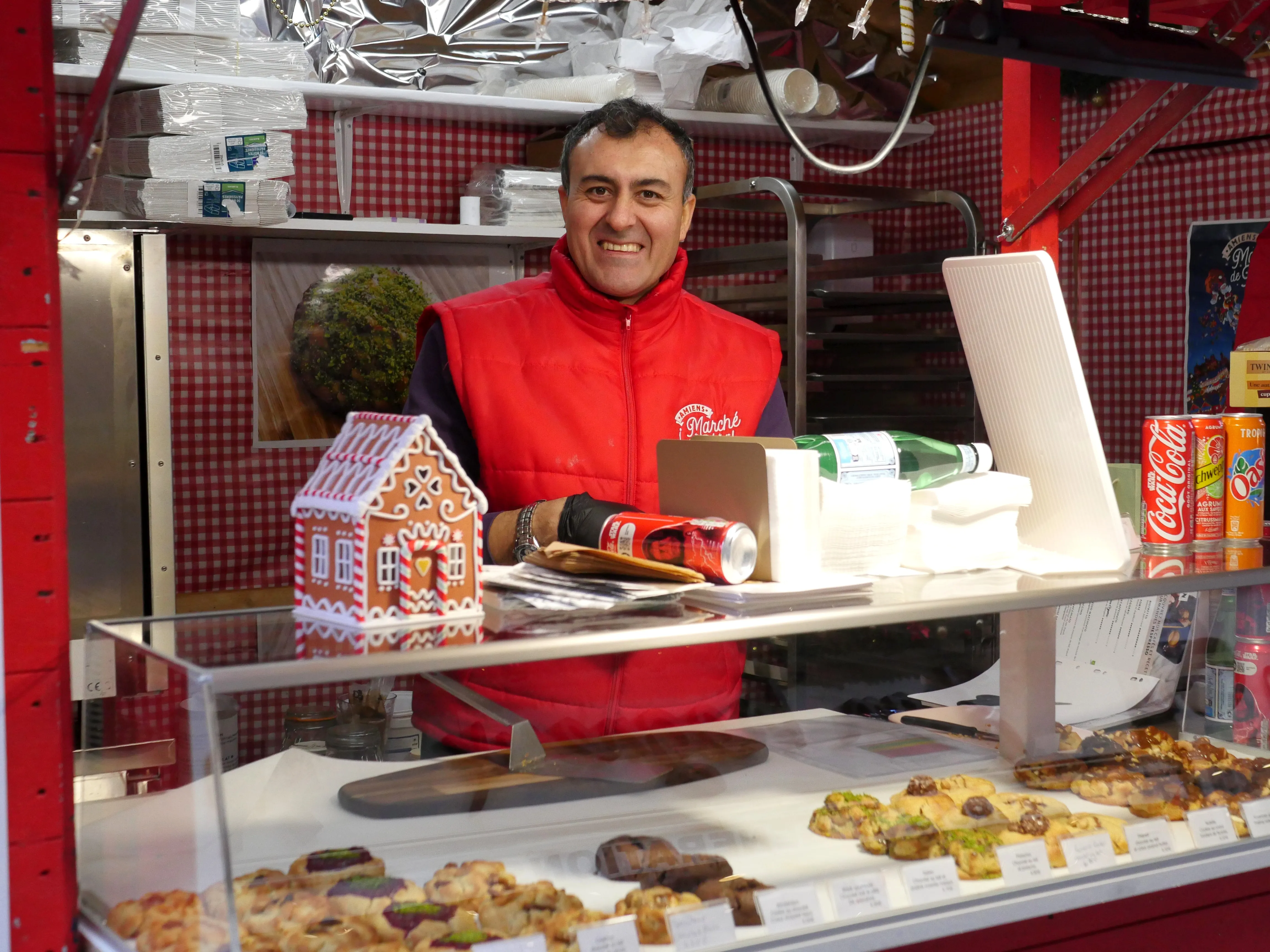 LE MARCHÉ DE NOËL EST OUVERT