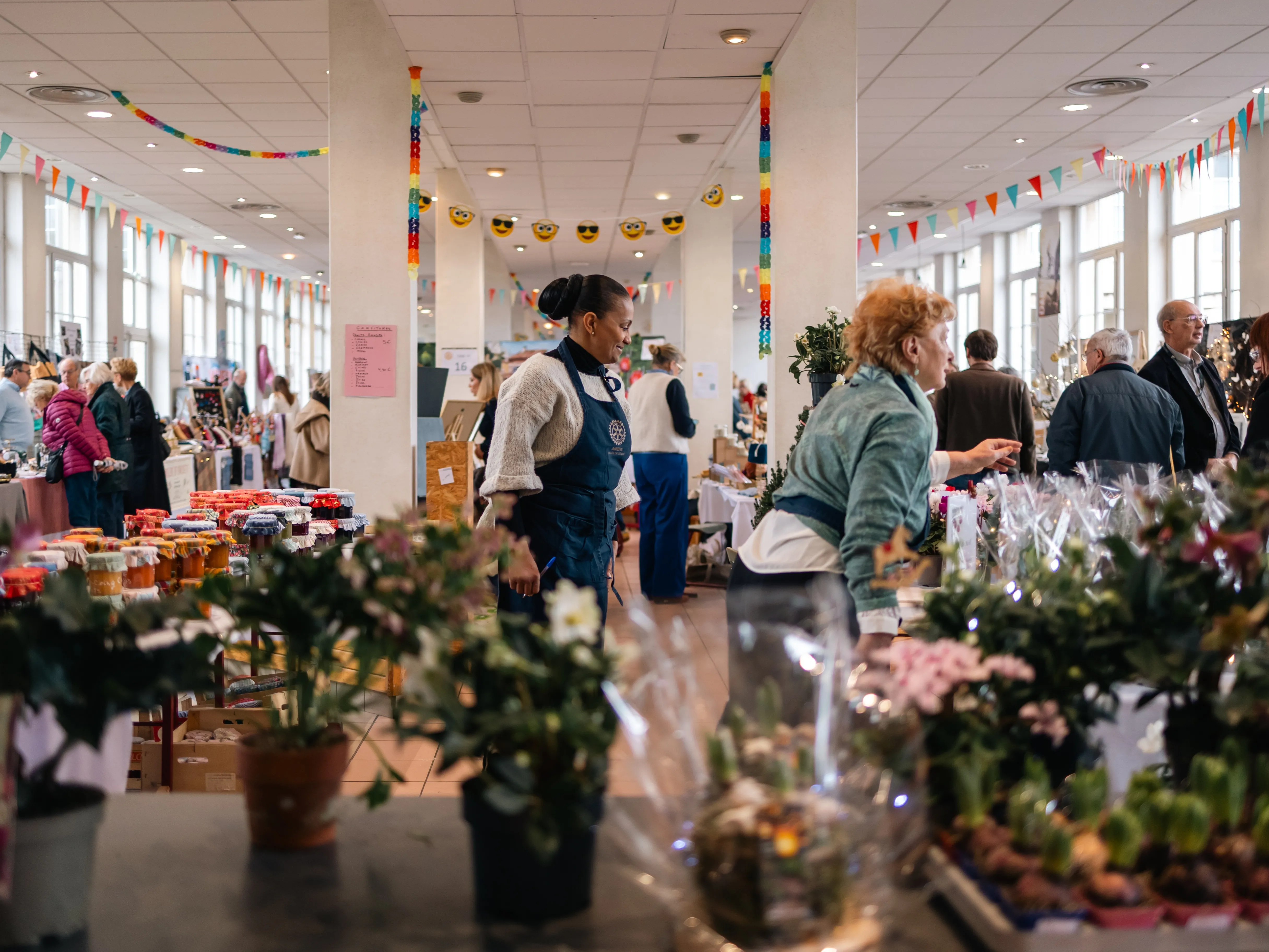 UN MARCHÉ DE NOËL SOLIDAIRE