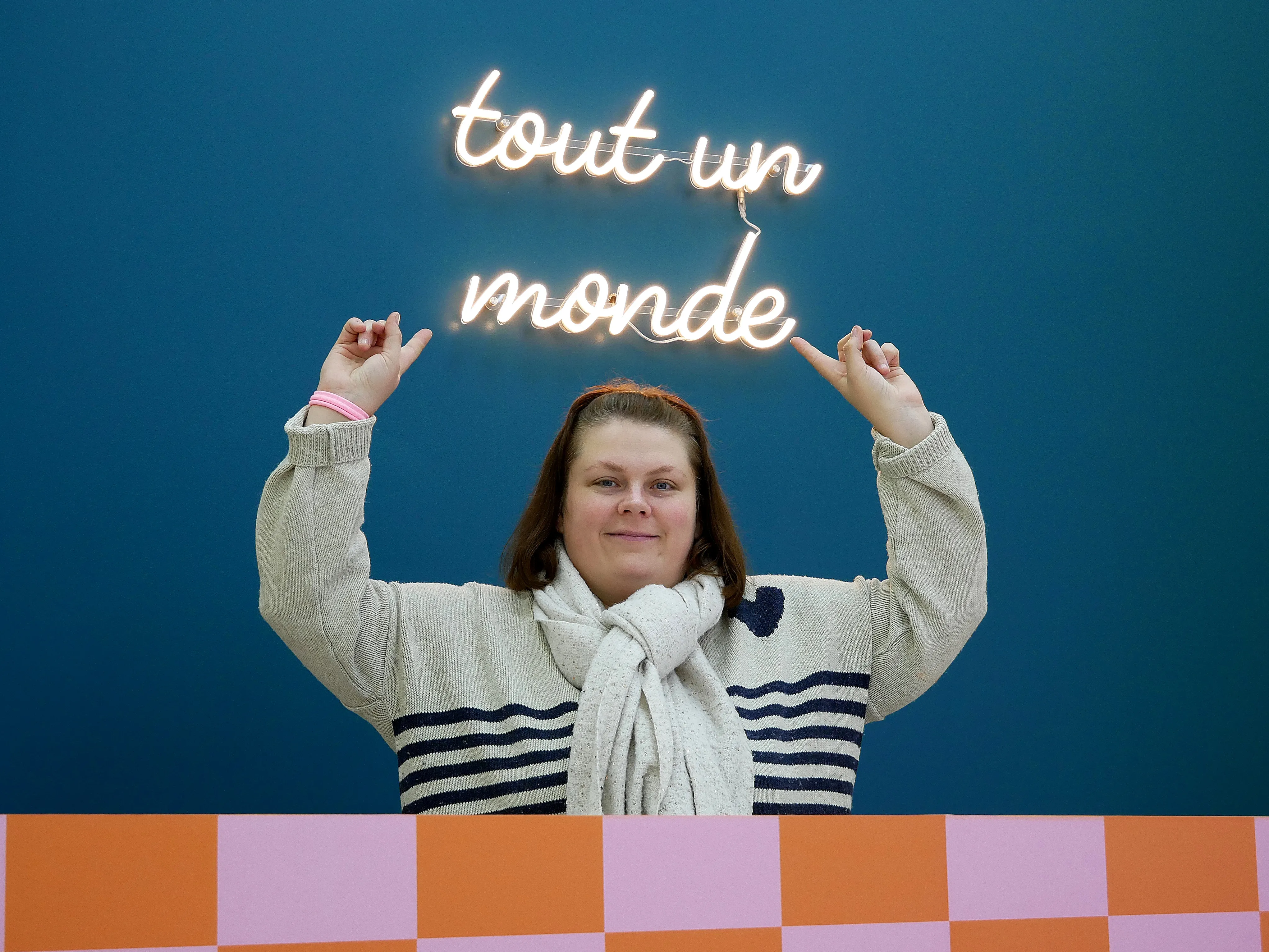 TOUT UN MONDE POUR ENFANTS