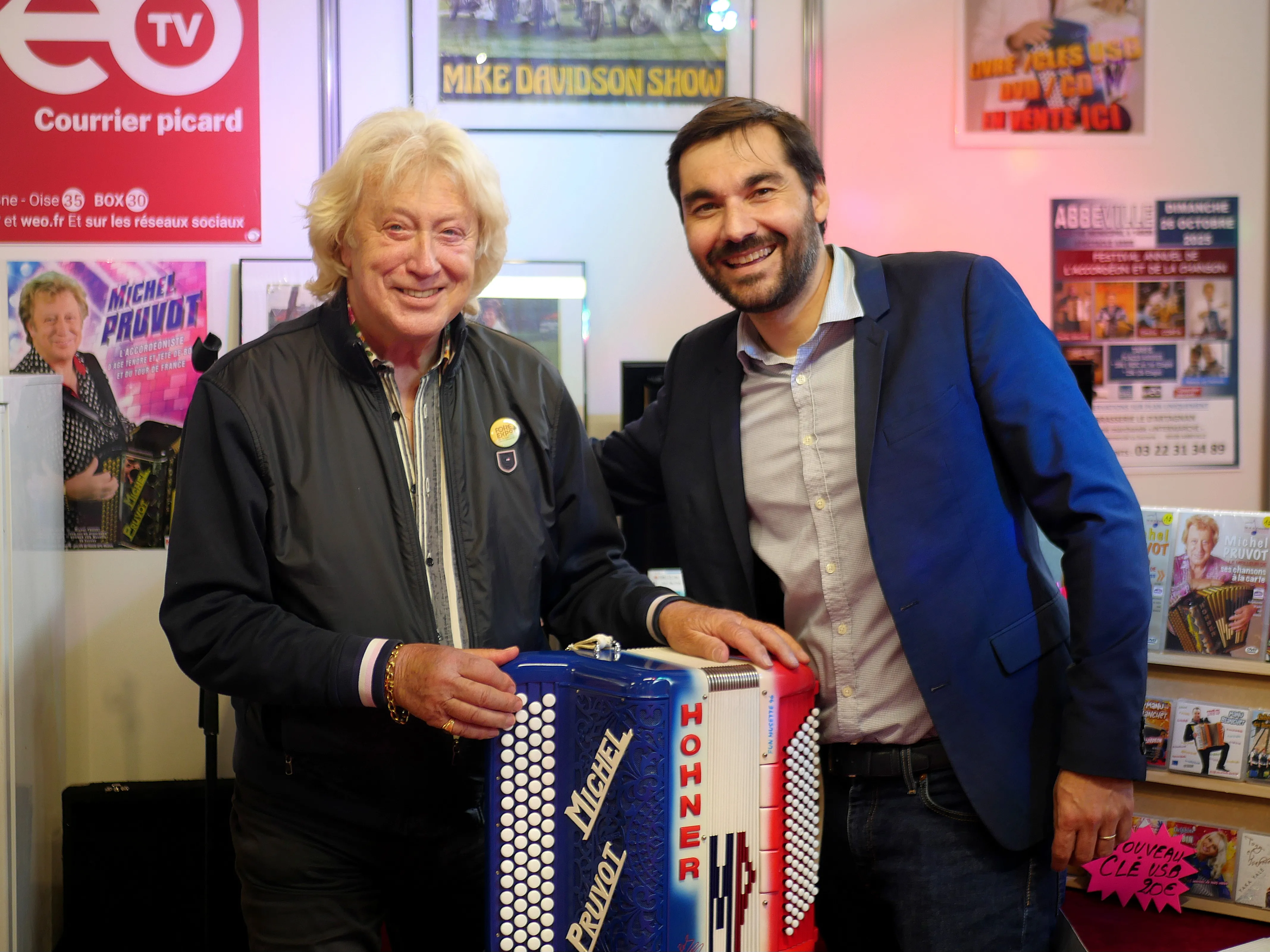 LE GRAND VOYAGE COMMENCE