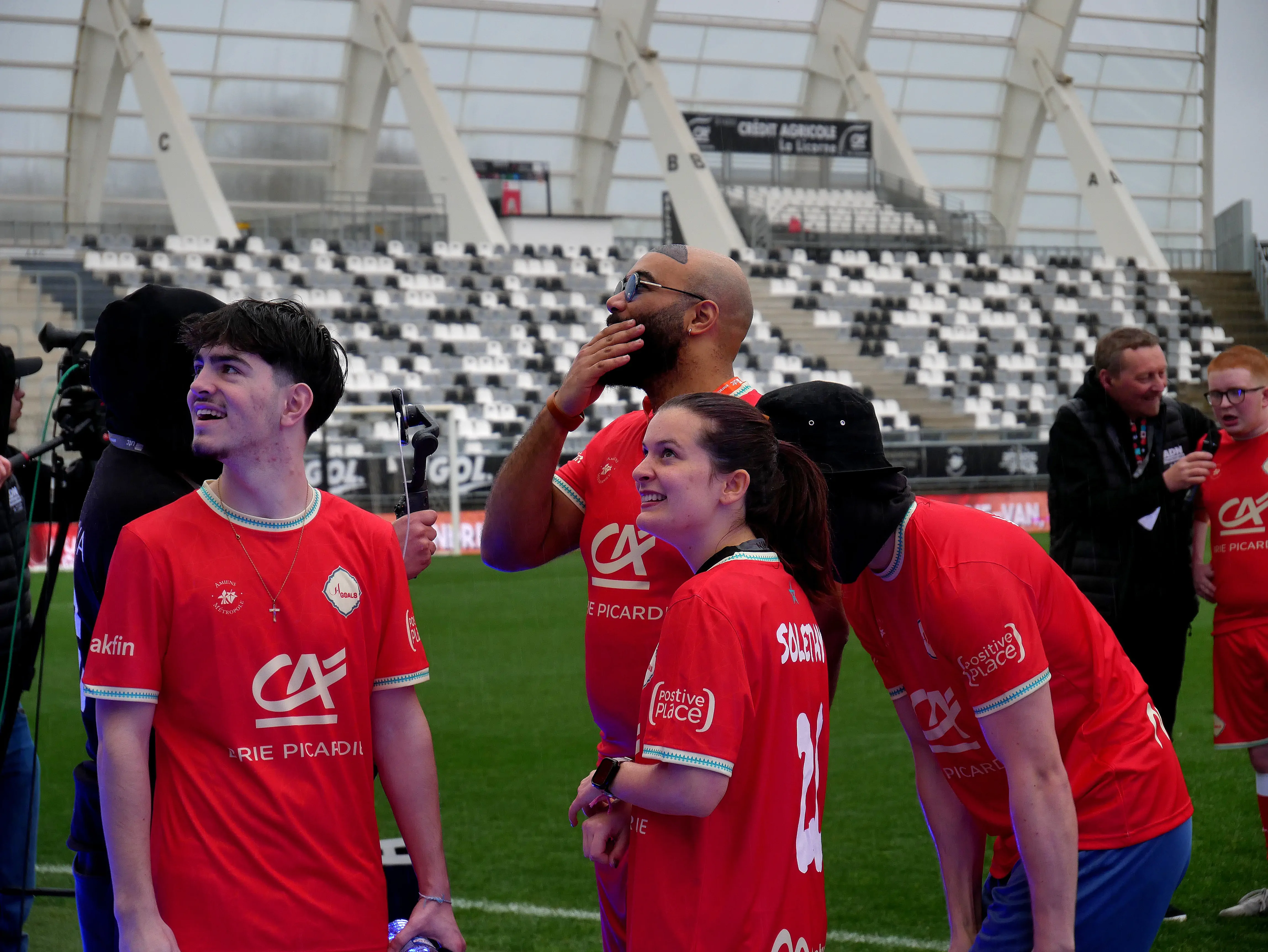 STREAM SOLIDAIRE À LA LICORNE