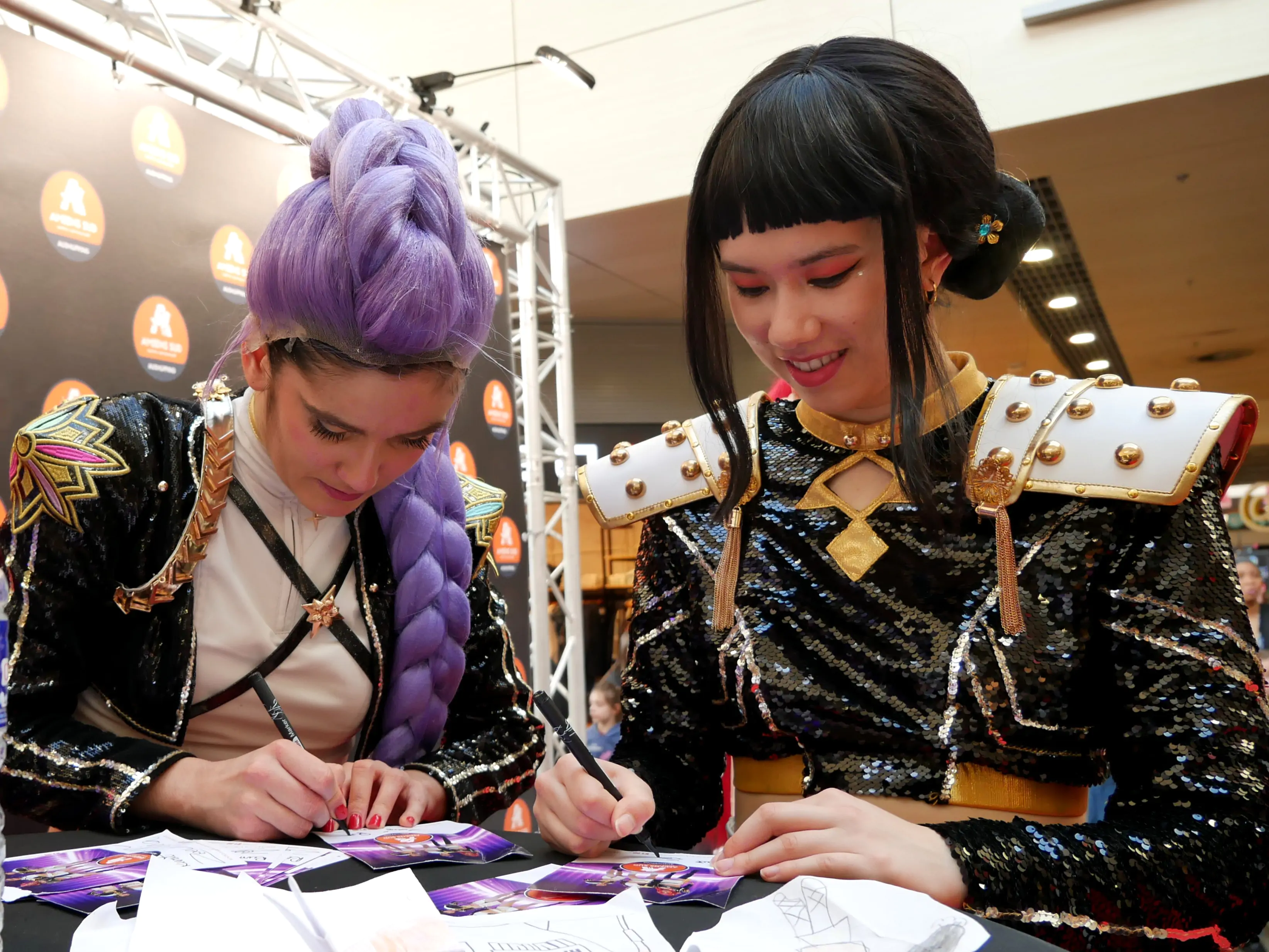 LES HUNTRIX METTENT LE FEU