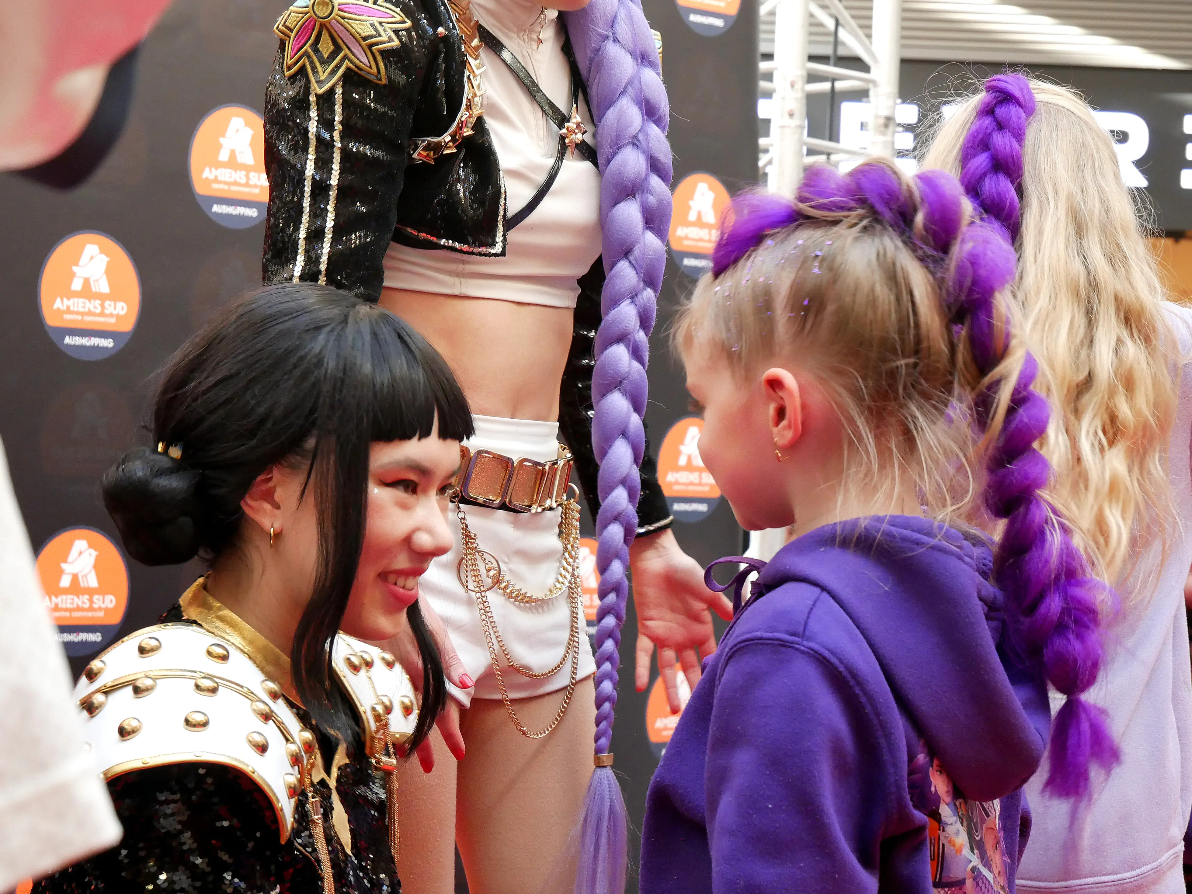 LES HUNTRIX METTENT LE FEU