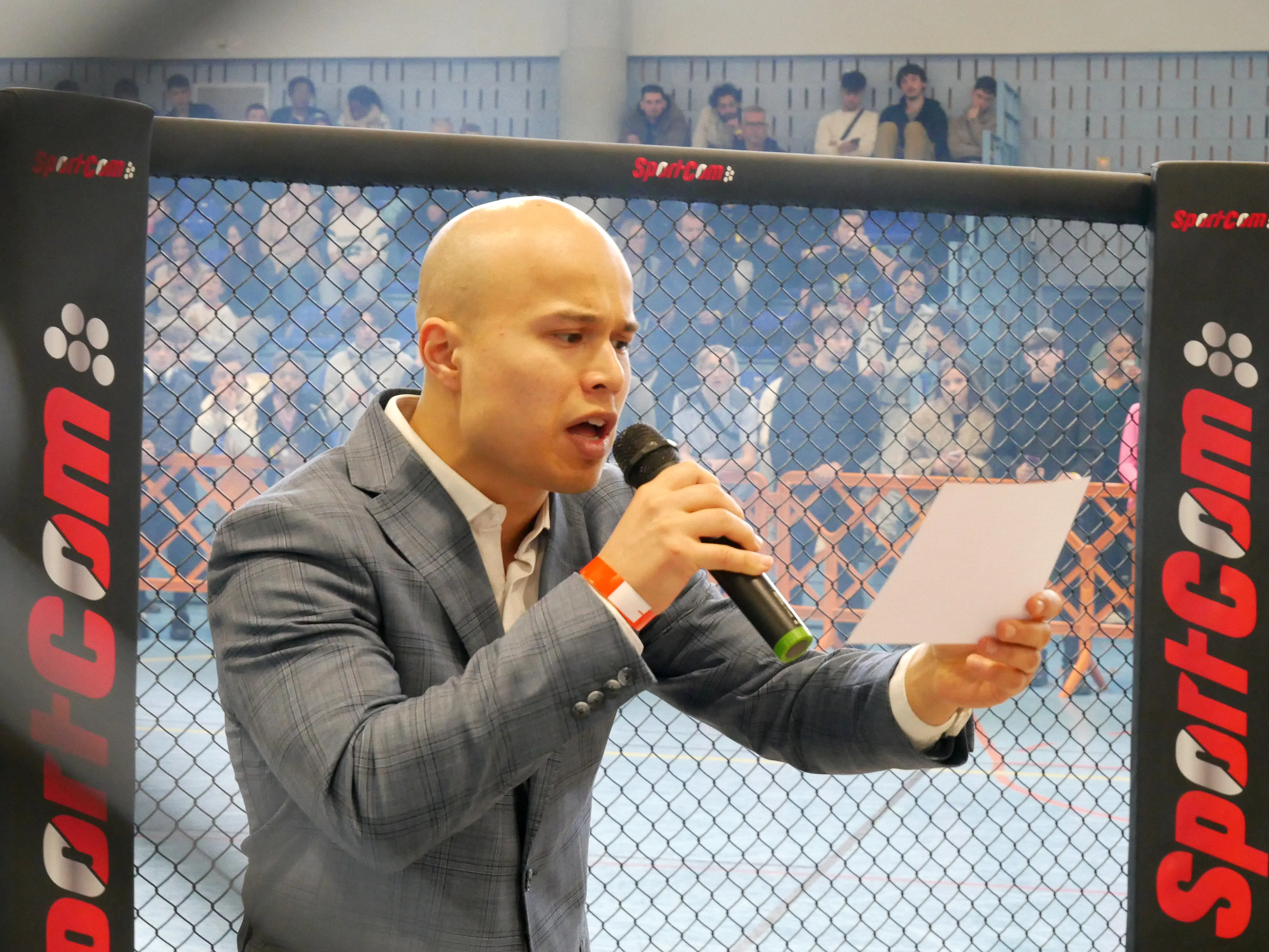 UN OCTOGONE AUX 4 CHÊNES