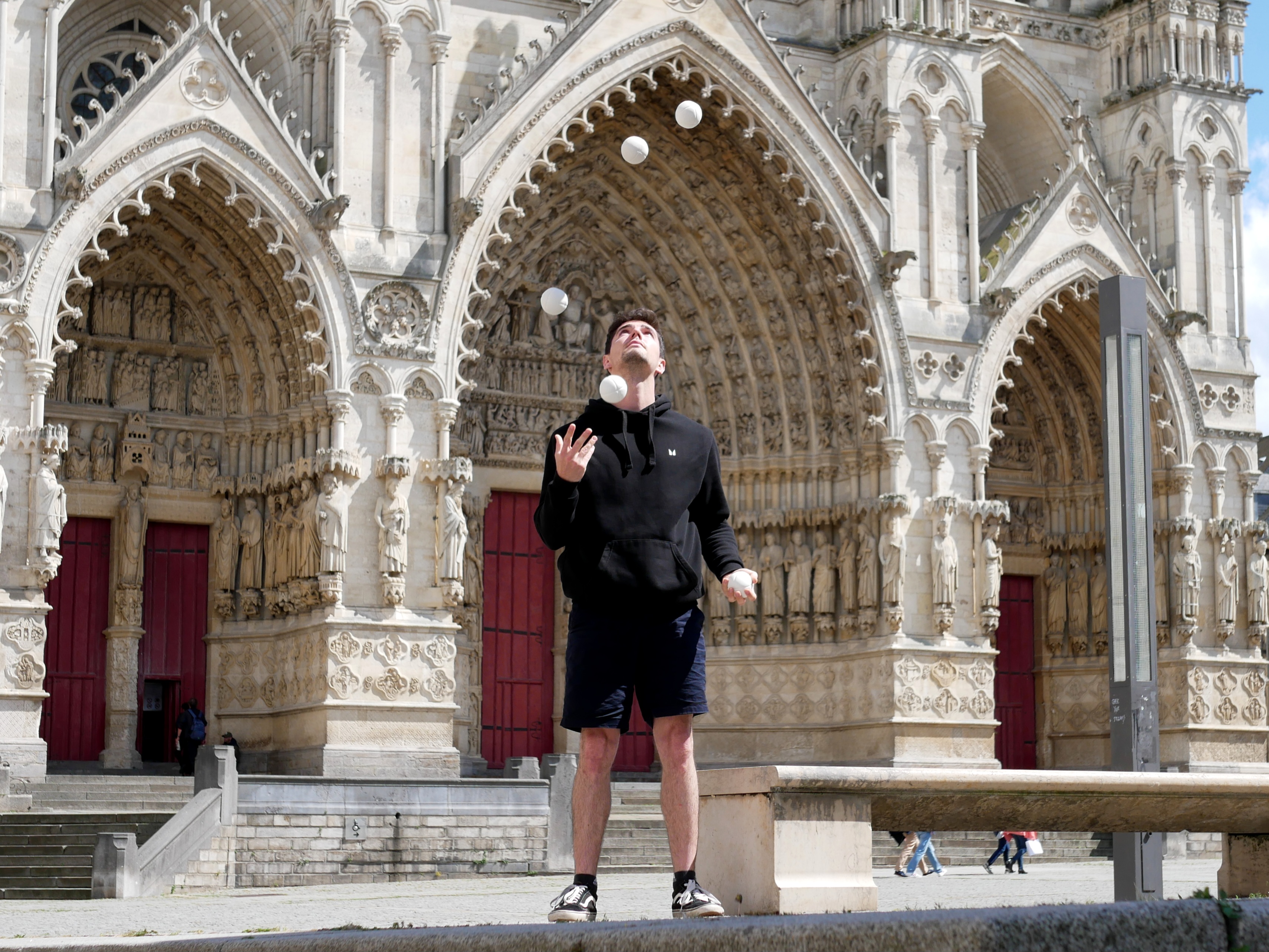 UN AMIÉNOIS JONGLEUR INTERNATIONAL