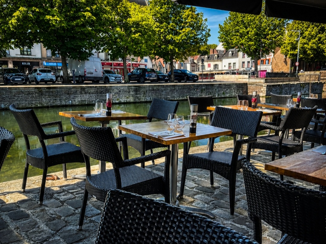 DES MOULES AU BORD DE LA SOMME