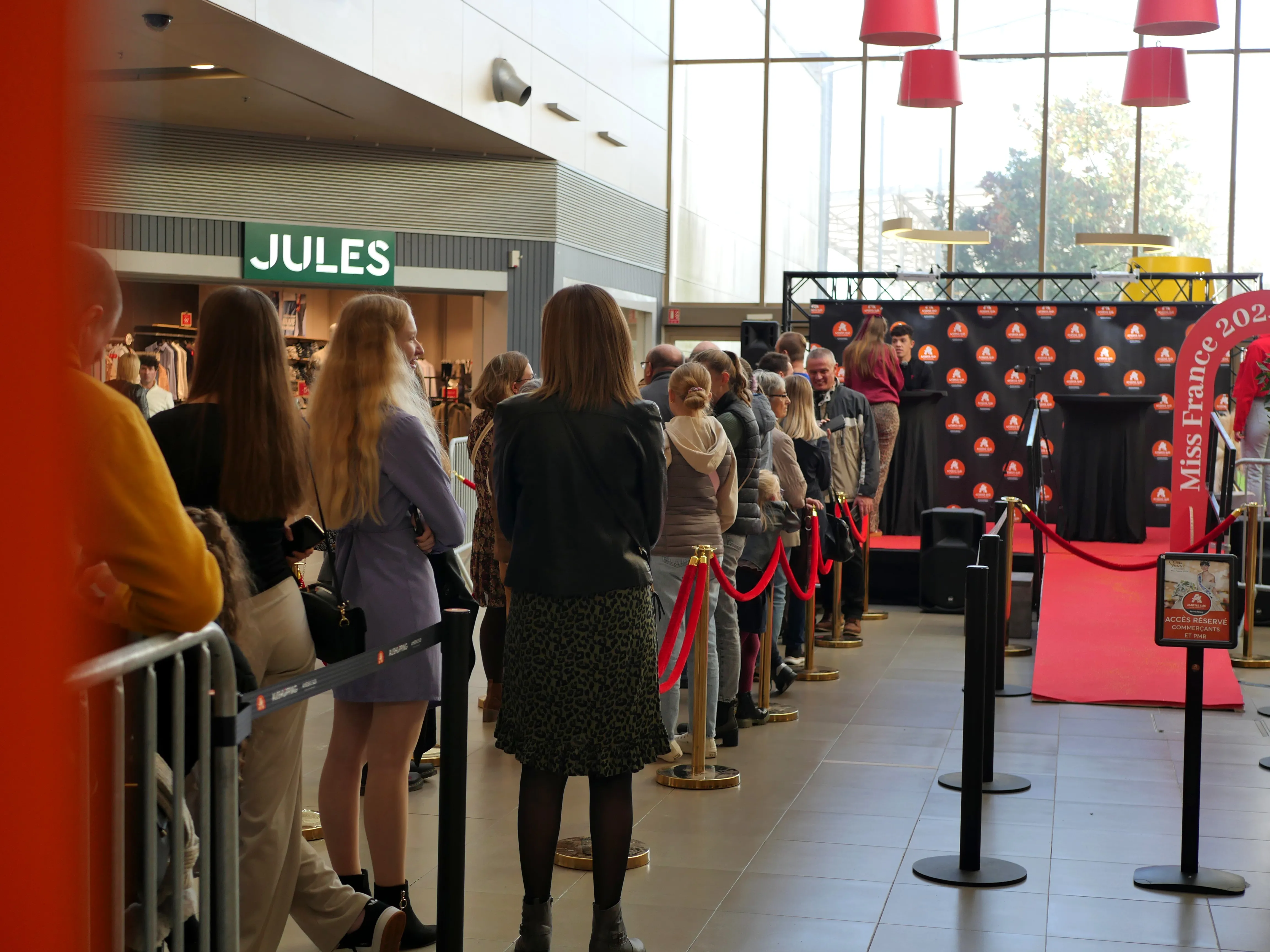 DÉDICACE MISS FRANCE