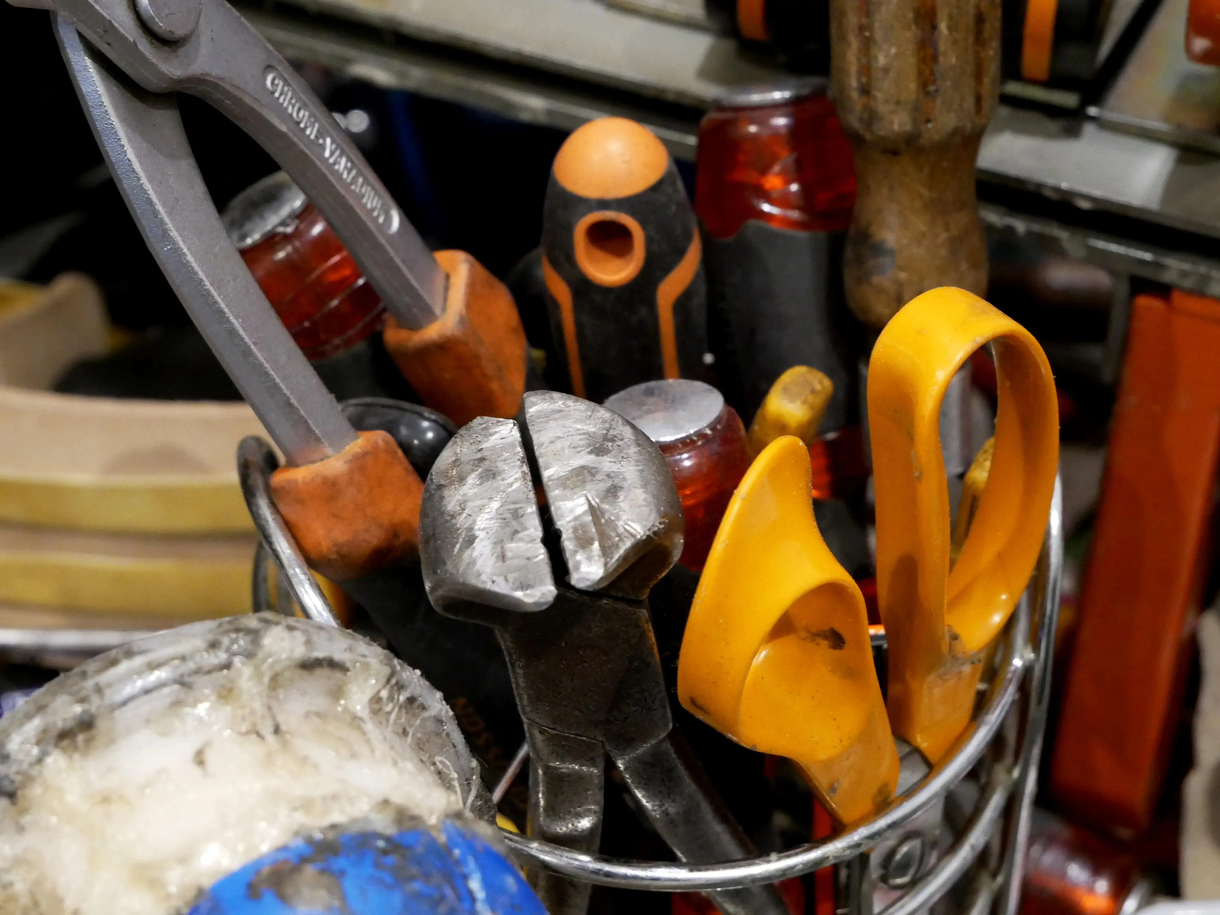 Le savoir-faire artisanal au cœur de la boutique