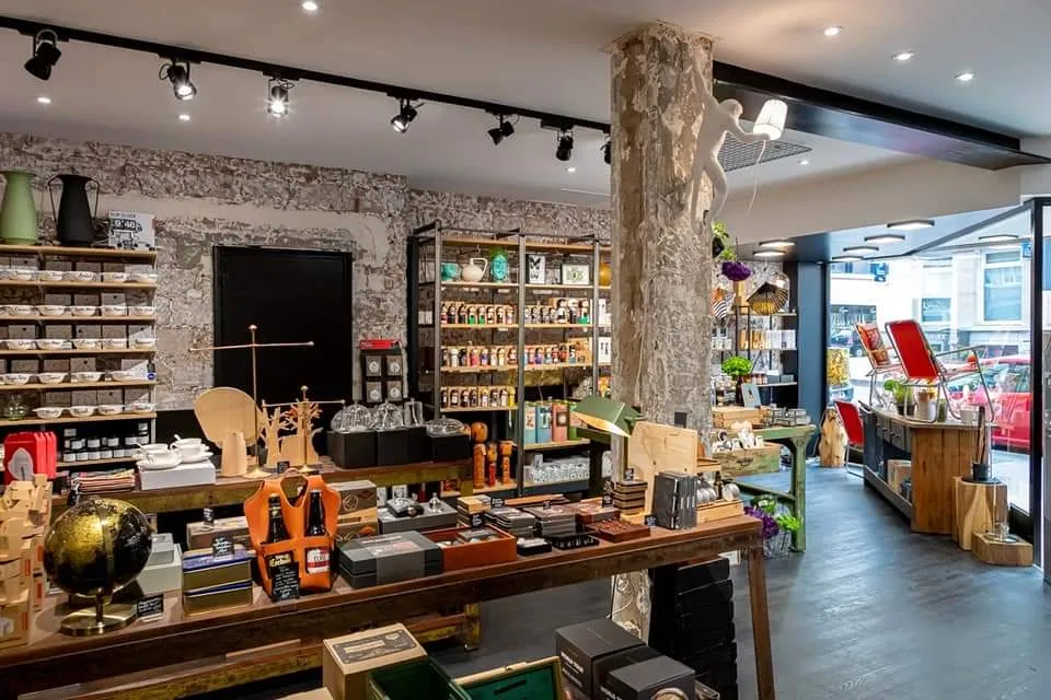 Découvre l'univers captivant du Wanderlust Concept Store